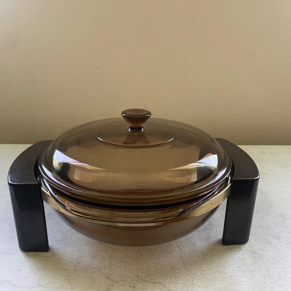 Vintage Pyrex 024 Amber 2 Qt Round Casserole Dish Lid & Warming Cradle Stand